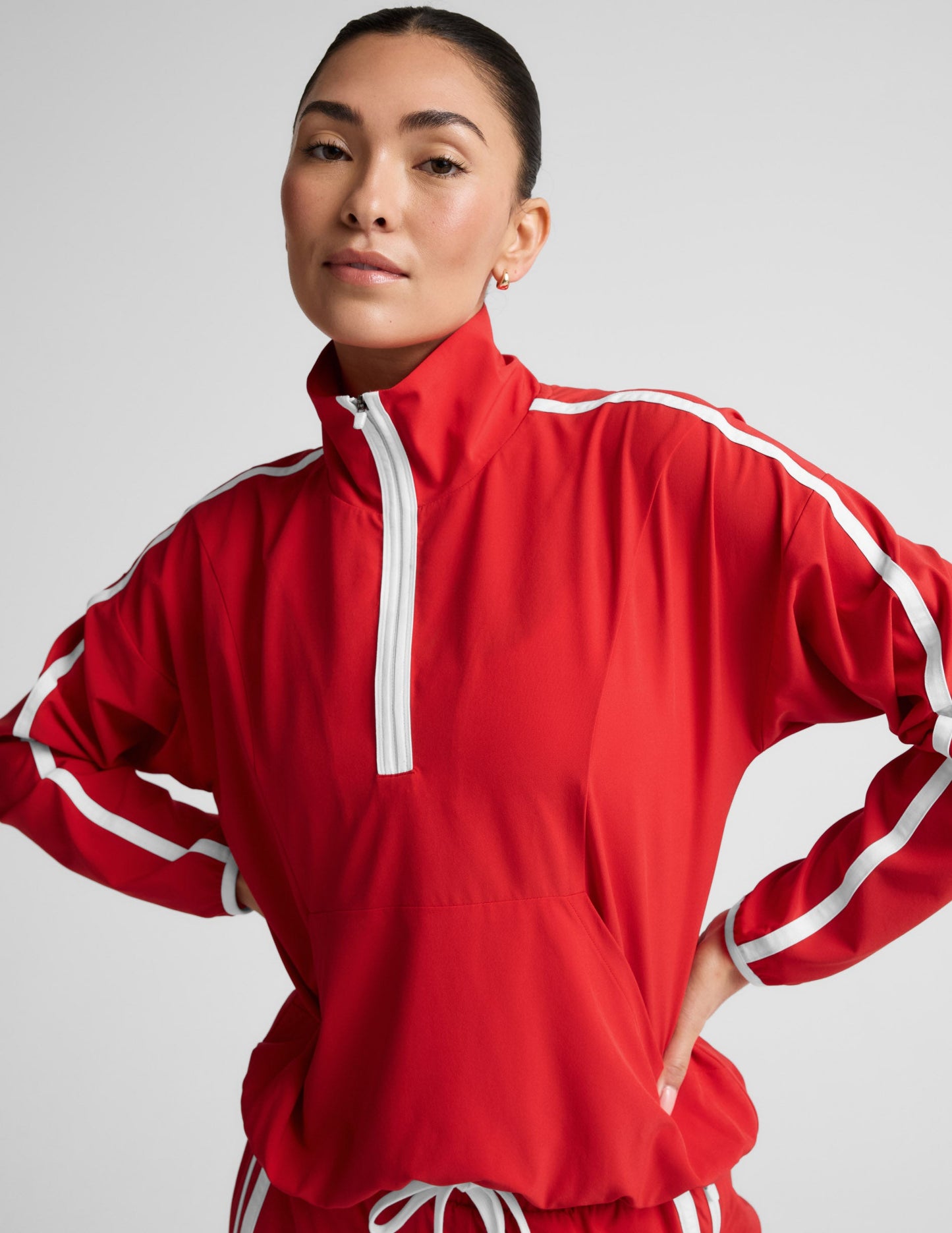 Beyond Yoga Stretch Woven Course Contrast Half Zip Pullover