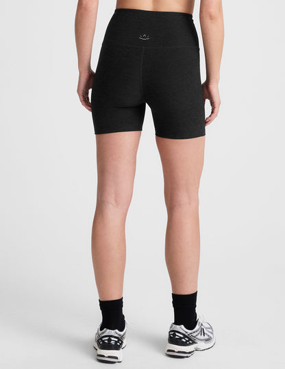 Beyond Yoga Women's Biker Spacedye Shorts - Darkest Night