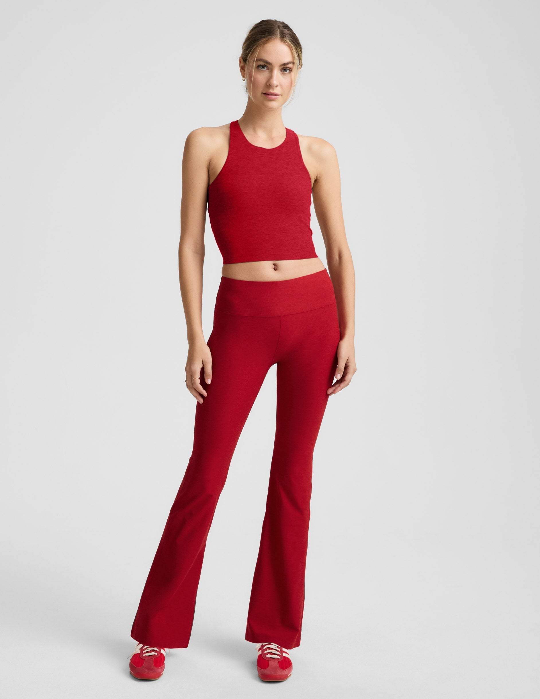 Beyond Yoga Women's Mid-Rise Bootcut Spacedye Pant - Holly Red Heather