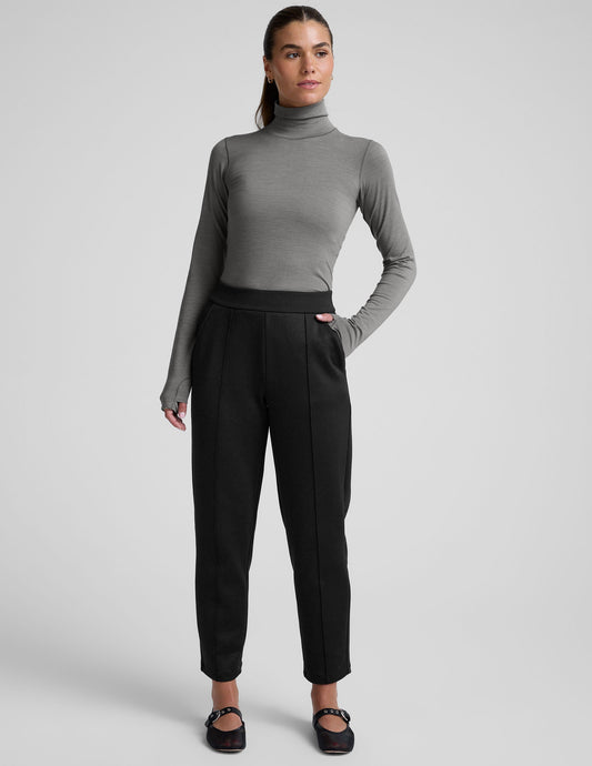 Beyond Yoga Slim Fit Tapered In The Flow Ankle Pant - Black