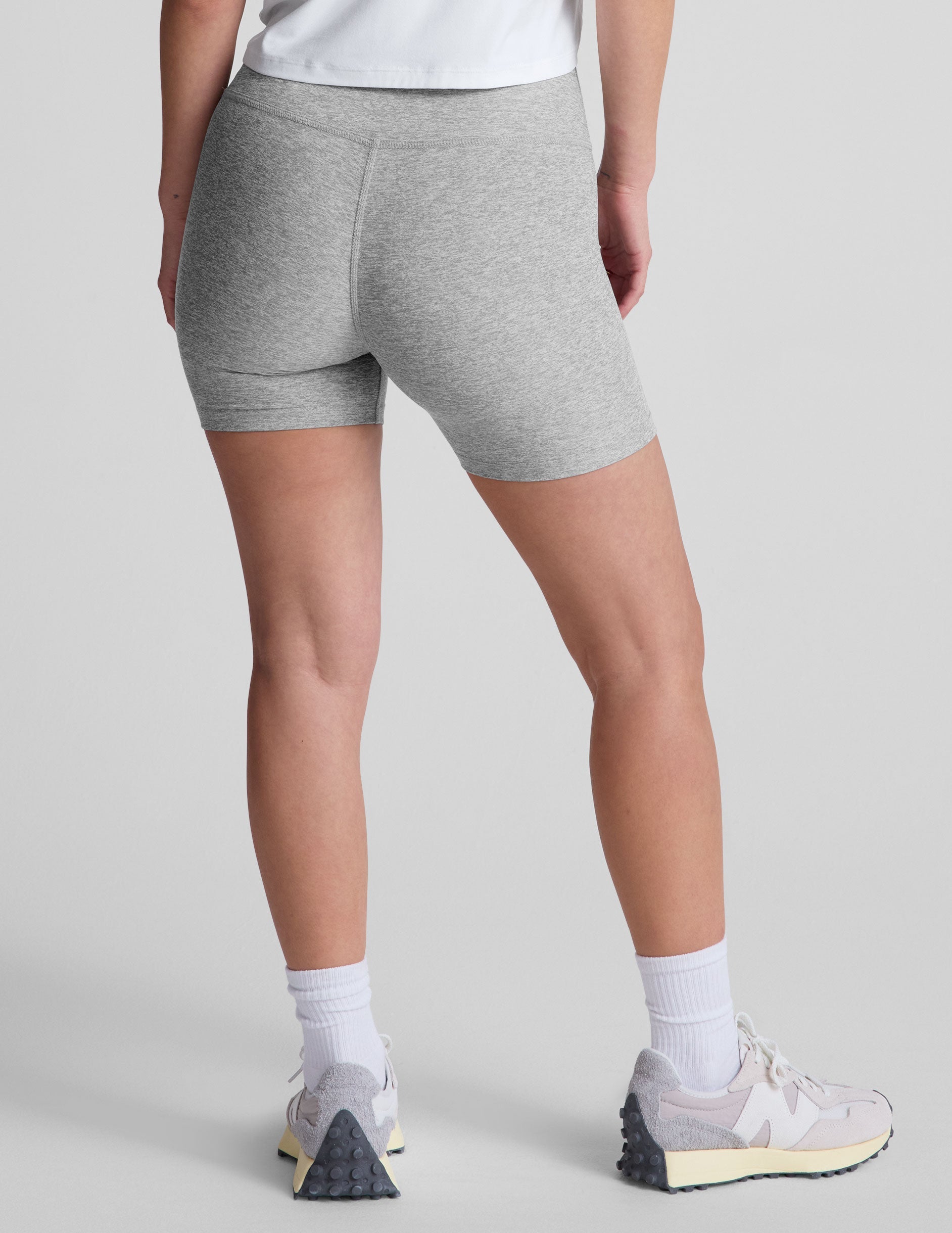 Beyond Yoga 5-Inch High Waisted Spacedye Bike Shorts - Silver Mist