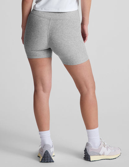 Beyond Yoga 5-Inch High Waisted Spacedye Bike Shorts - Silver Mist