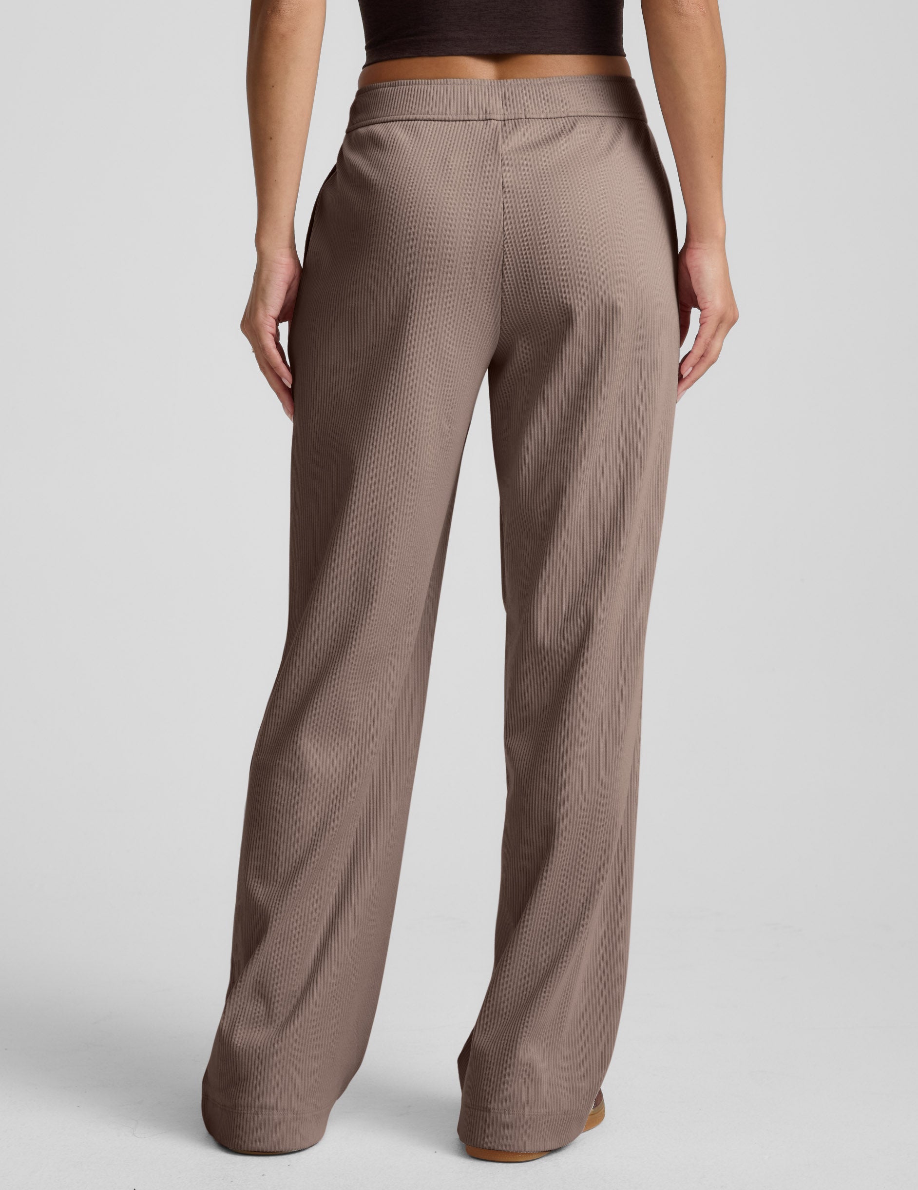Beyond Yoga Wide Leg Drawstring Breathe Easy Pants - Cappuccino