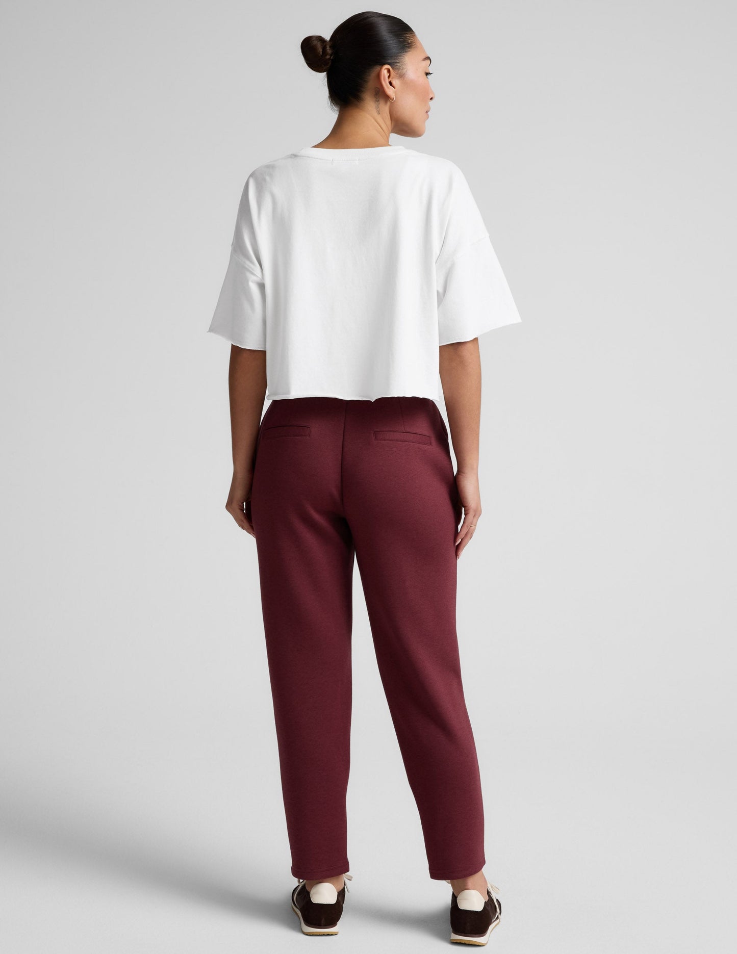 Beyond Yoga Tapered Ankle SoftSpring Pants - Moody Burgundy