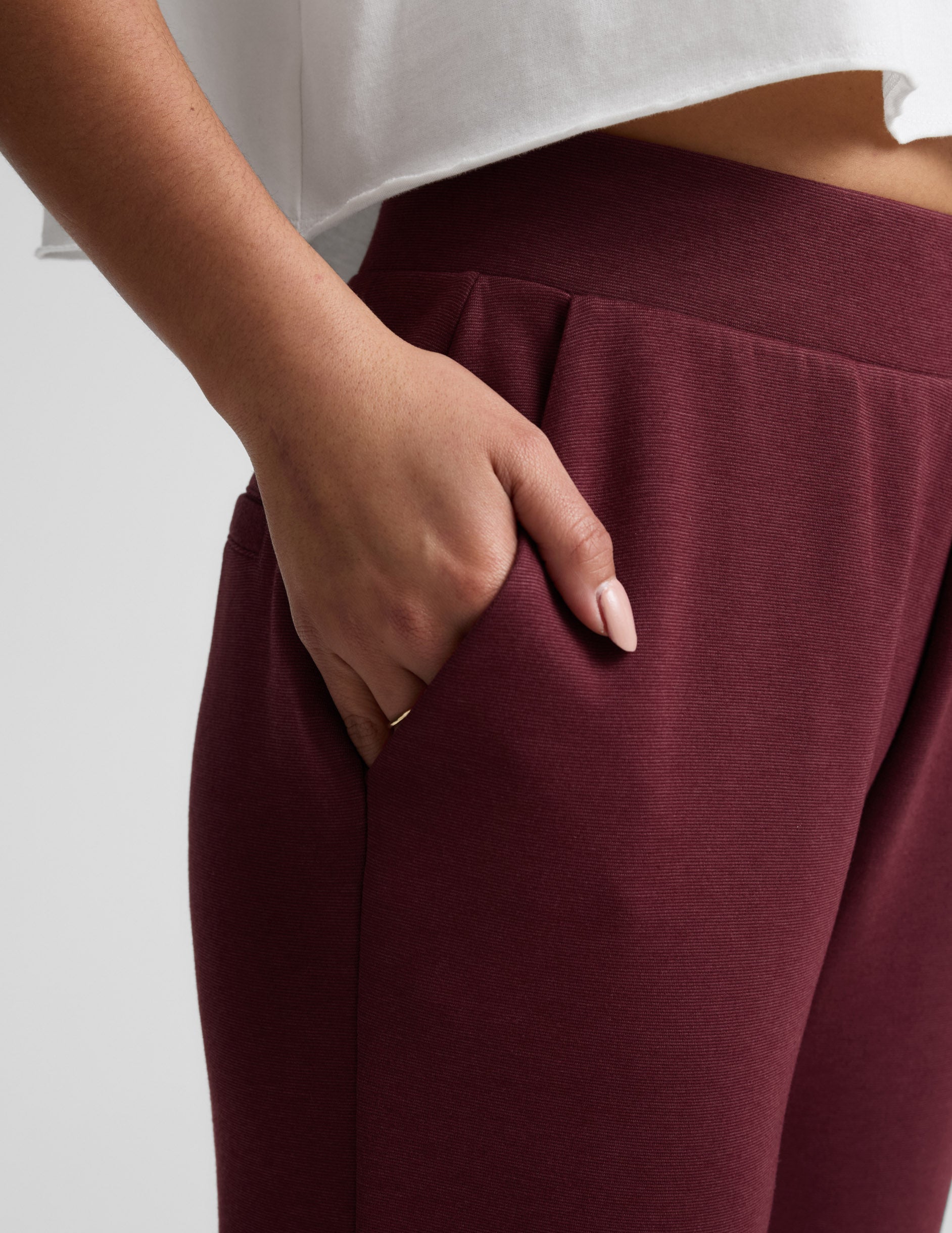 Beyond Yoga Tapered Ankle SoftSpring Pants - Moody Burgundy