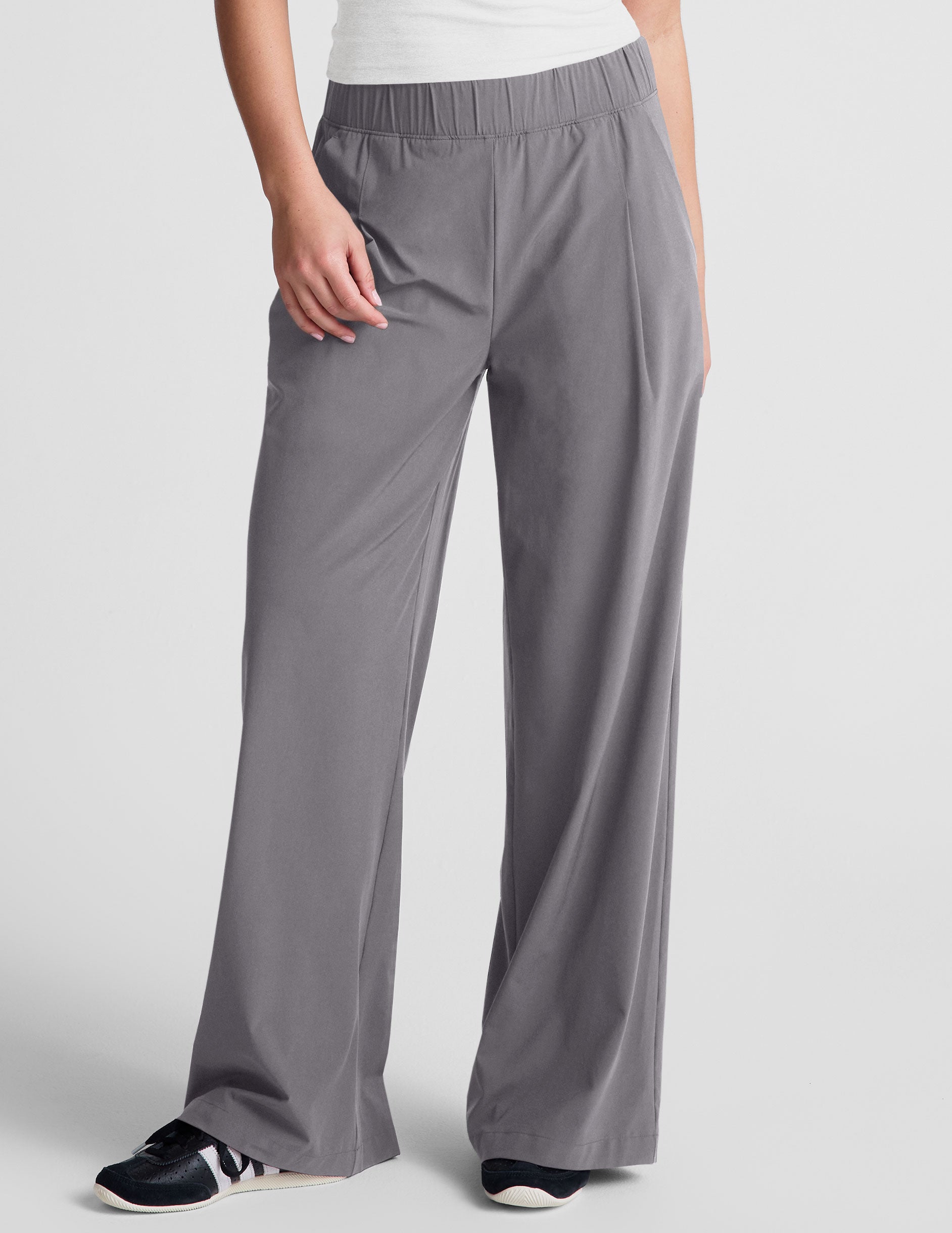 Beyond Yoga Wide Leg Stretch Woven Pull On Pants - Cloud Gray