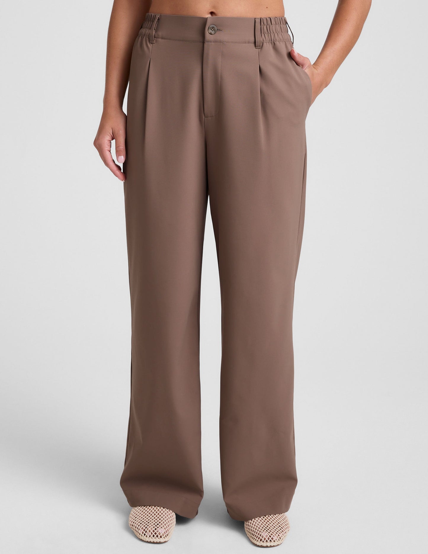 Beyond Yoga Women's Status Wide Leg Trouser Pants - Khaki