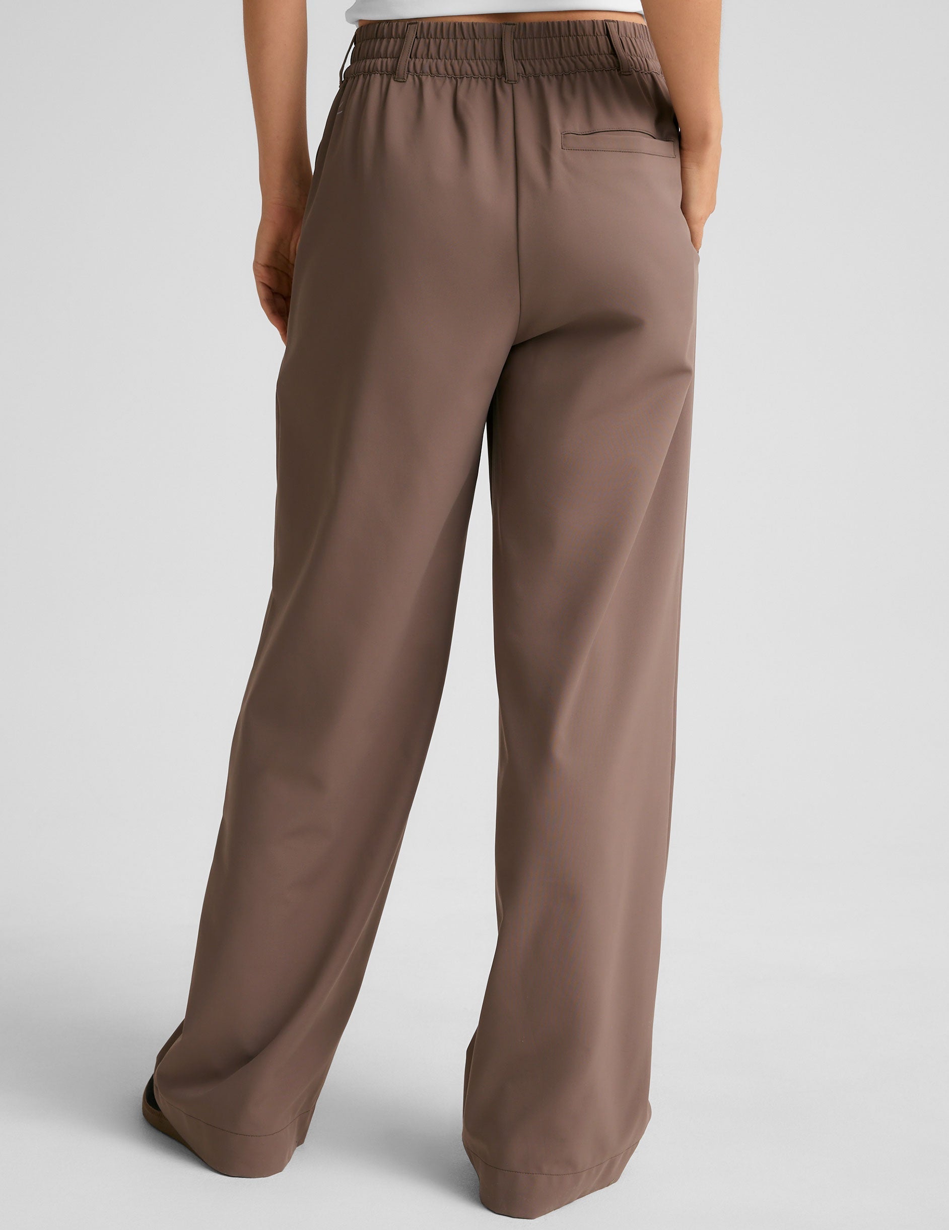 Beyond Yoga Women's Status Wide Leg Trouser Pants - Khaki