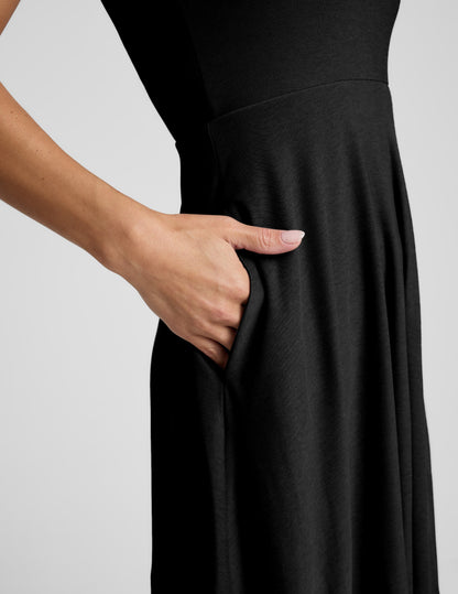 Beyond Yoga Featherweight At The Ready Square Neck Midi Dress