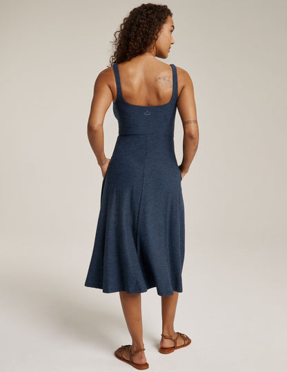 Beyond Yoga Featherweight At The Ready Square Neck Dress