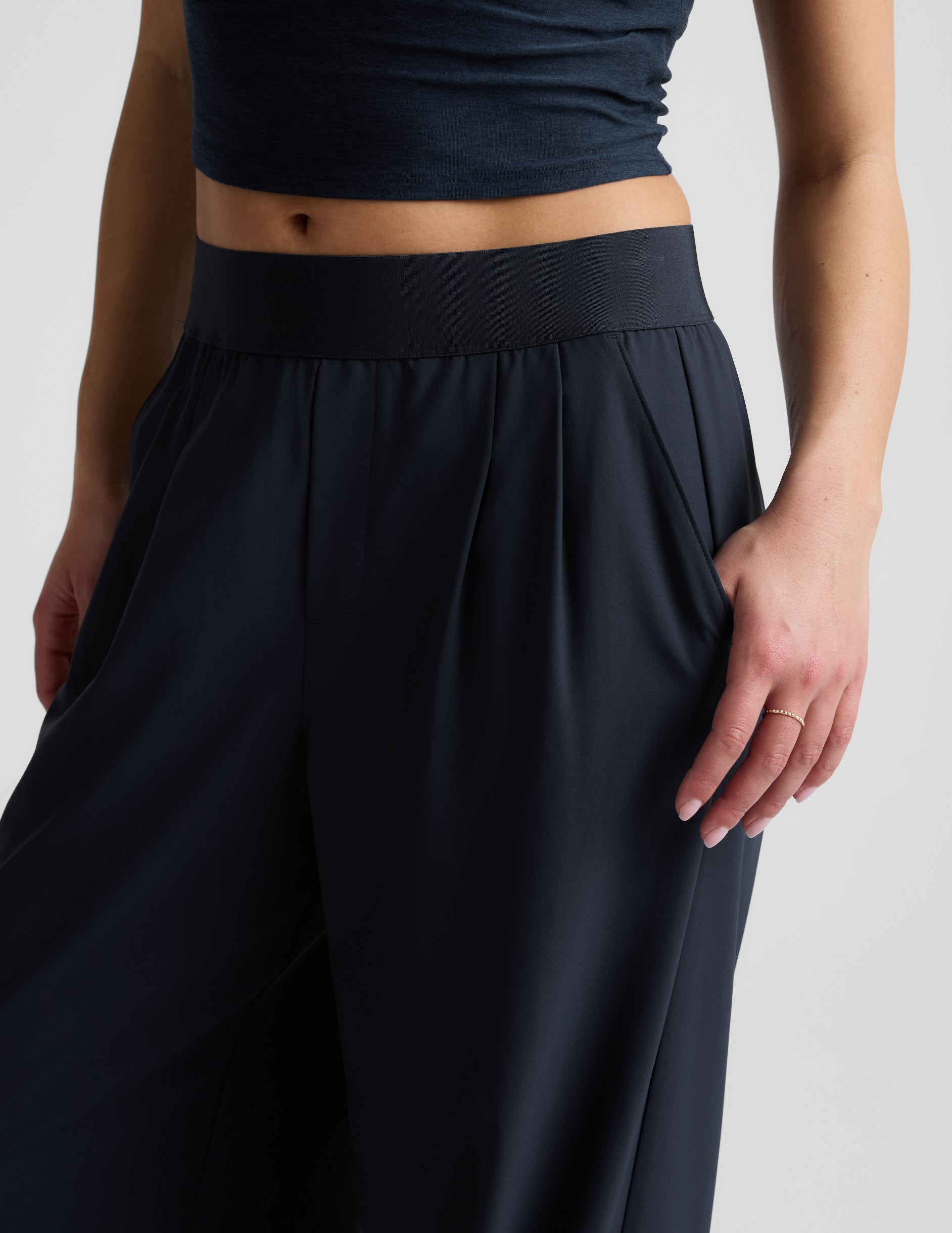 Beyond Yoga Wide Leg Stretch Elastic Waist Pants - Nocturnal Navy