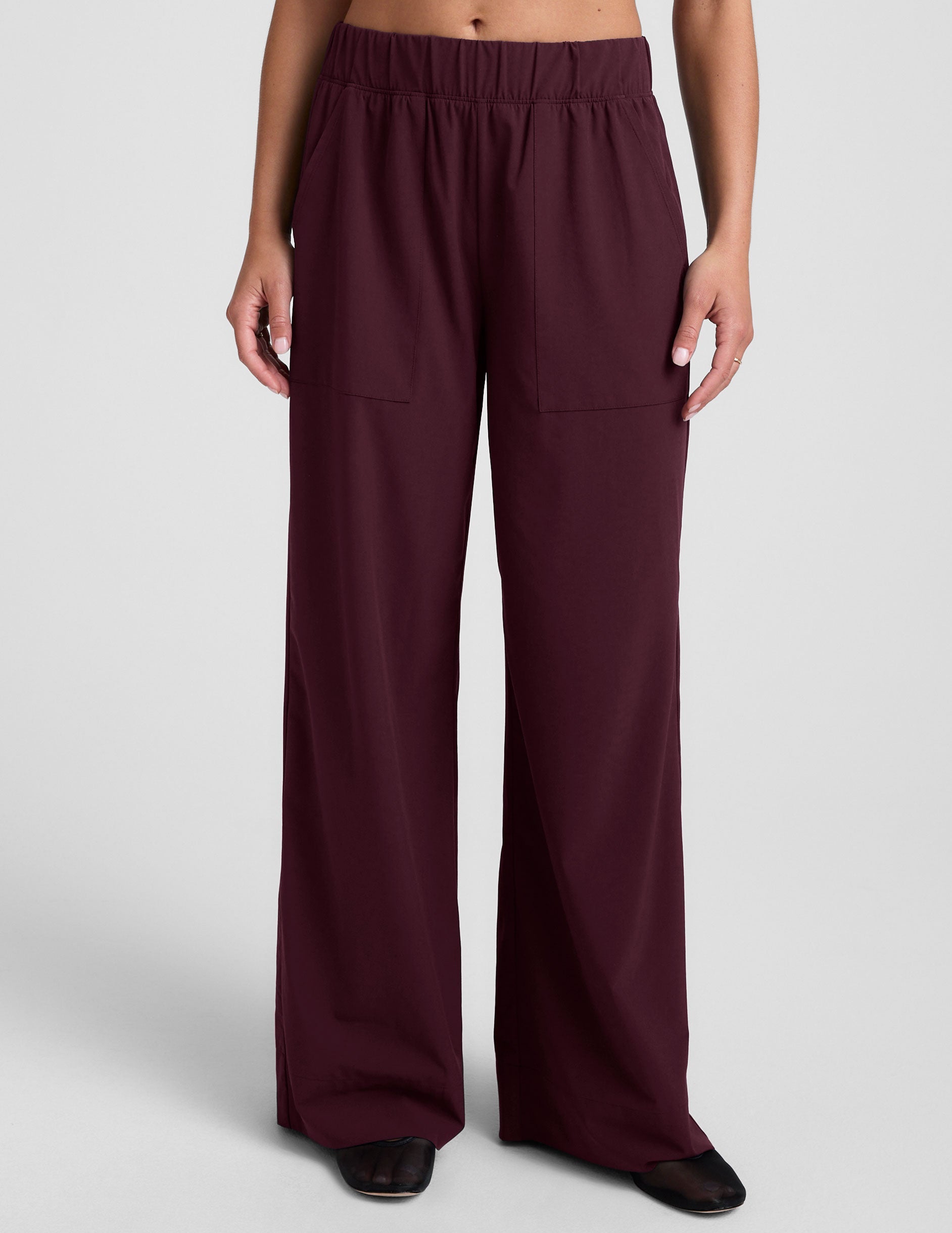 Beyond Yoga Women's Casual Stretch Wide Leg Pants - Black Cherry