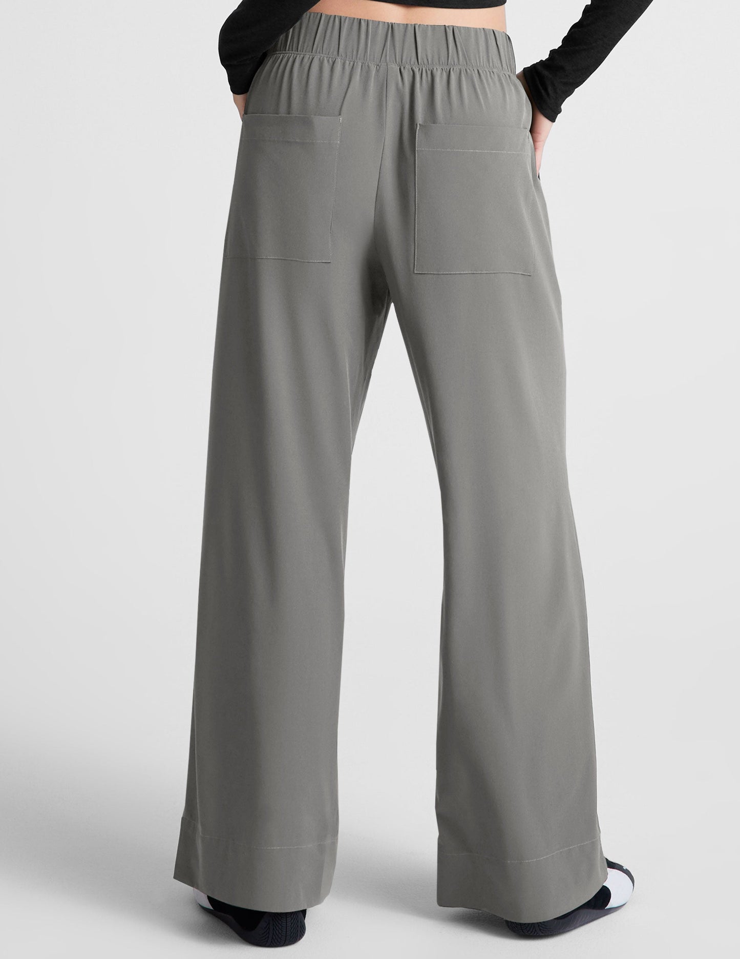 Beyond Yoga Women's Wide Leg Stretch Woven Easy Pants - Mist