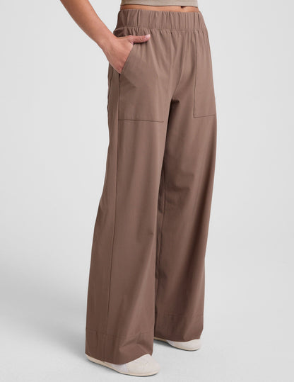 Beyond Yoga Women's Easy Mid-Rise Wide Leg Pants - Khaki