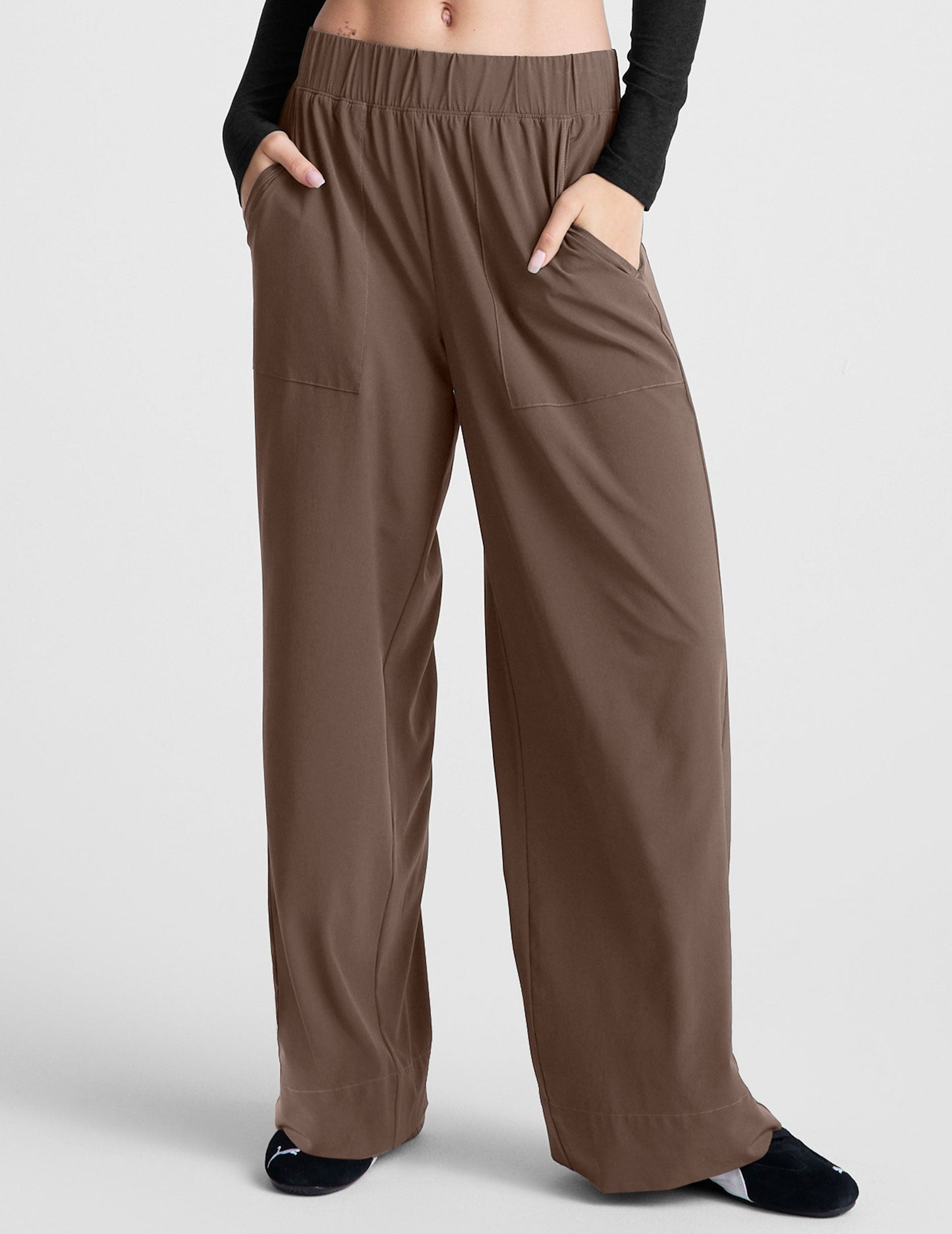 Beyond Yoga Women's Easy Mid-Rise Wide Leg Pants - Khaki