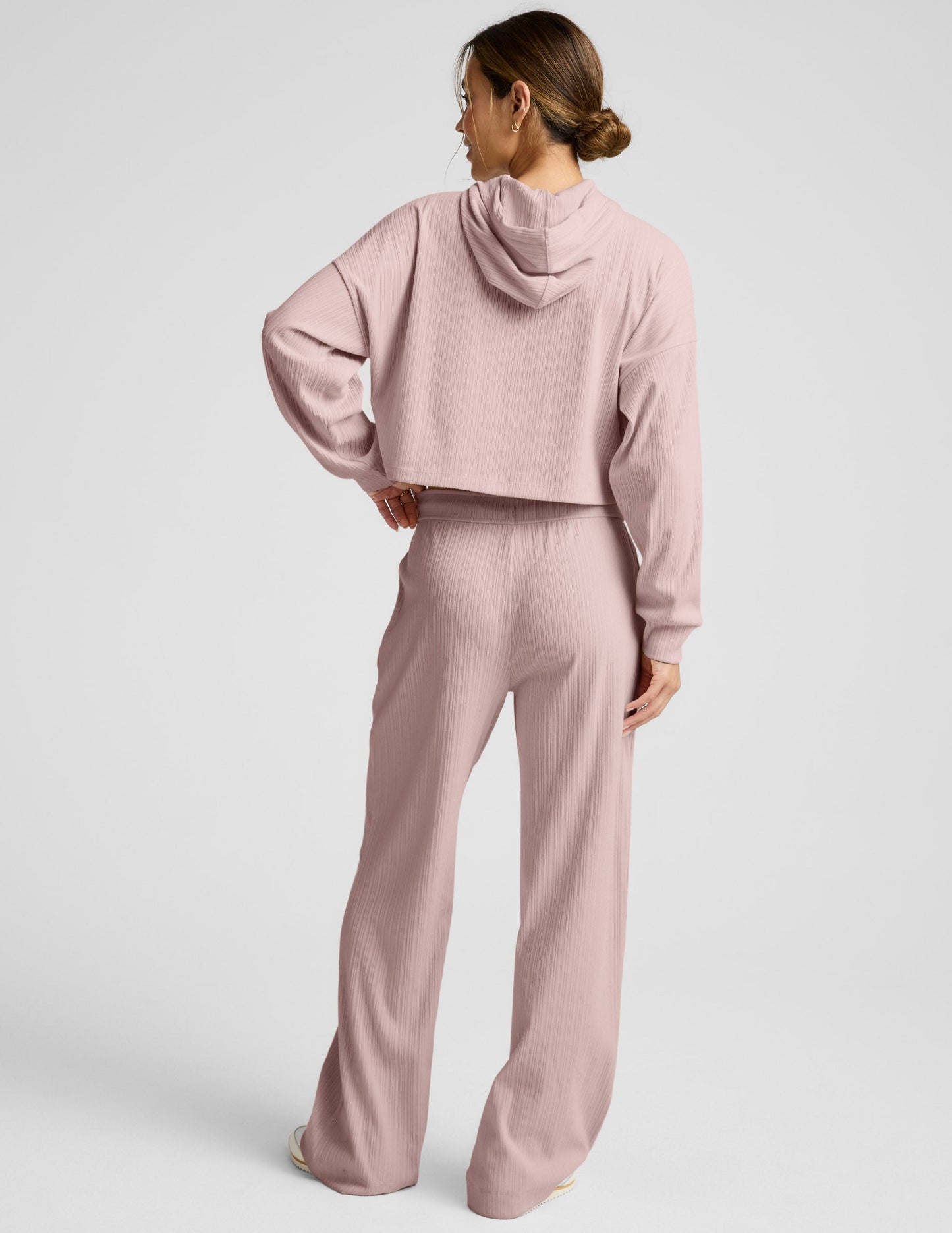 Beyond Yoga Ribbed Wide Leg Breathe Easy Pants - Pale Pink