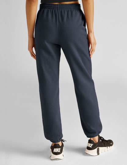 Beyond Yoga Relaxed Fit LuxeFleece Sweatpant - Nocturnal Navy