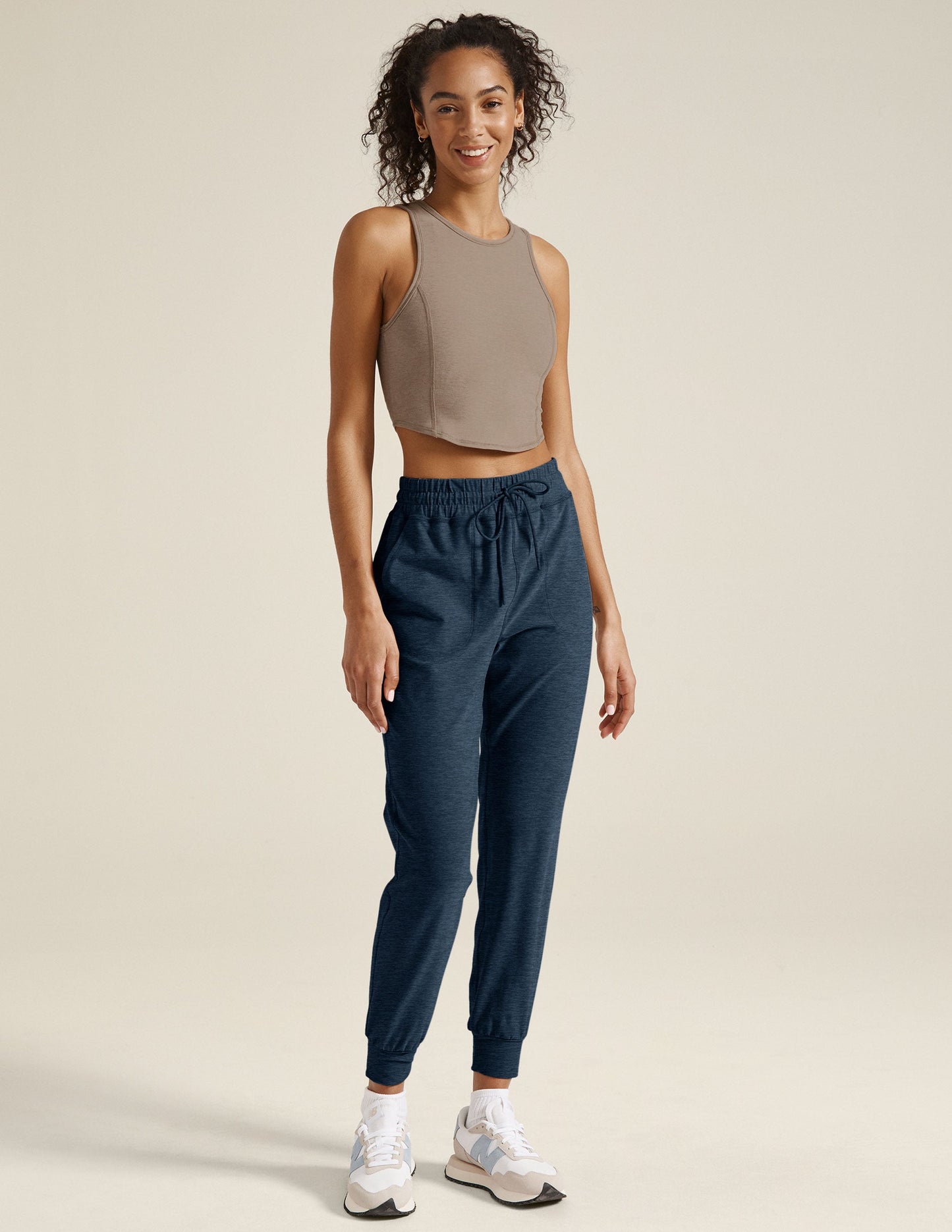 Beyond Yoga Women's Slim Fit Spacedye Jogger - Nocturnal Navy