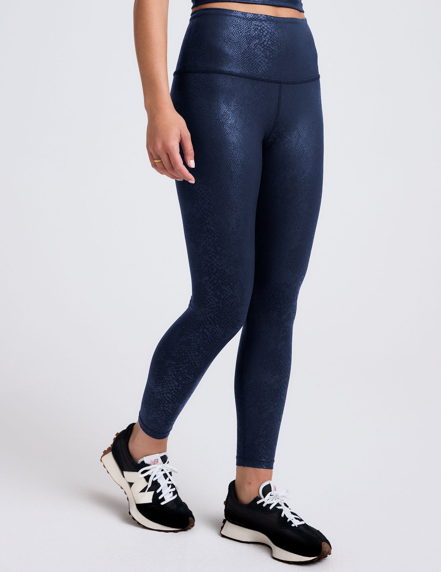 Beyond Yoga PowerShine High Waisted Midi Legging