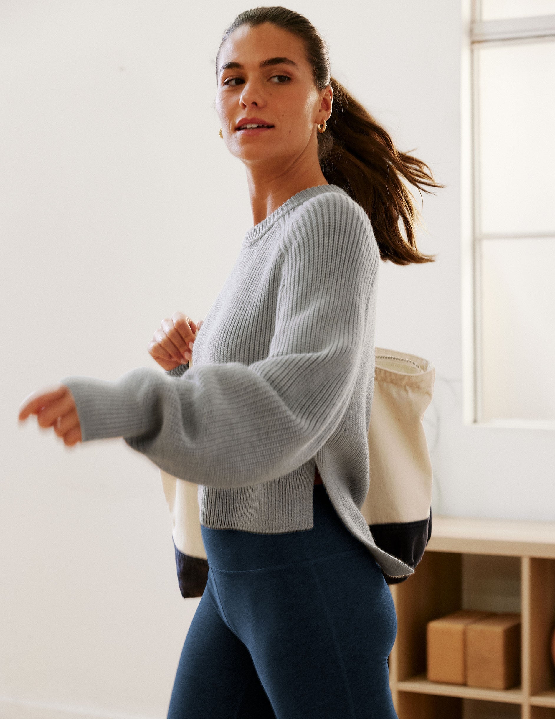 Beyond Yoga Ready For Anywhere Hi Lo Sweater
