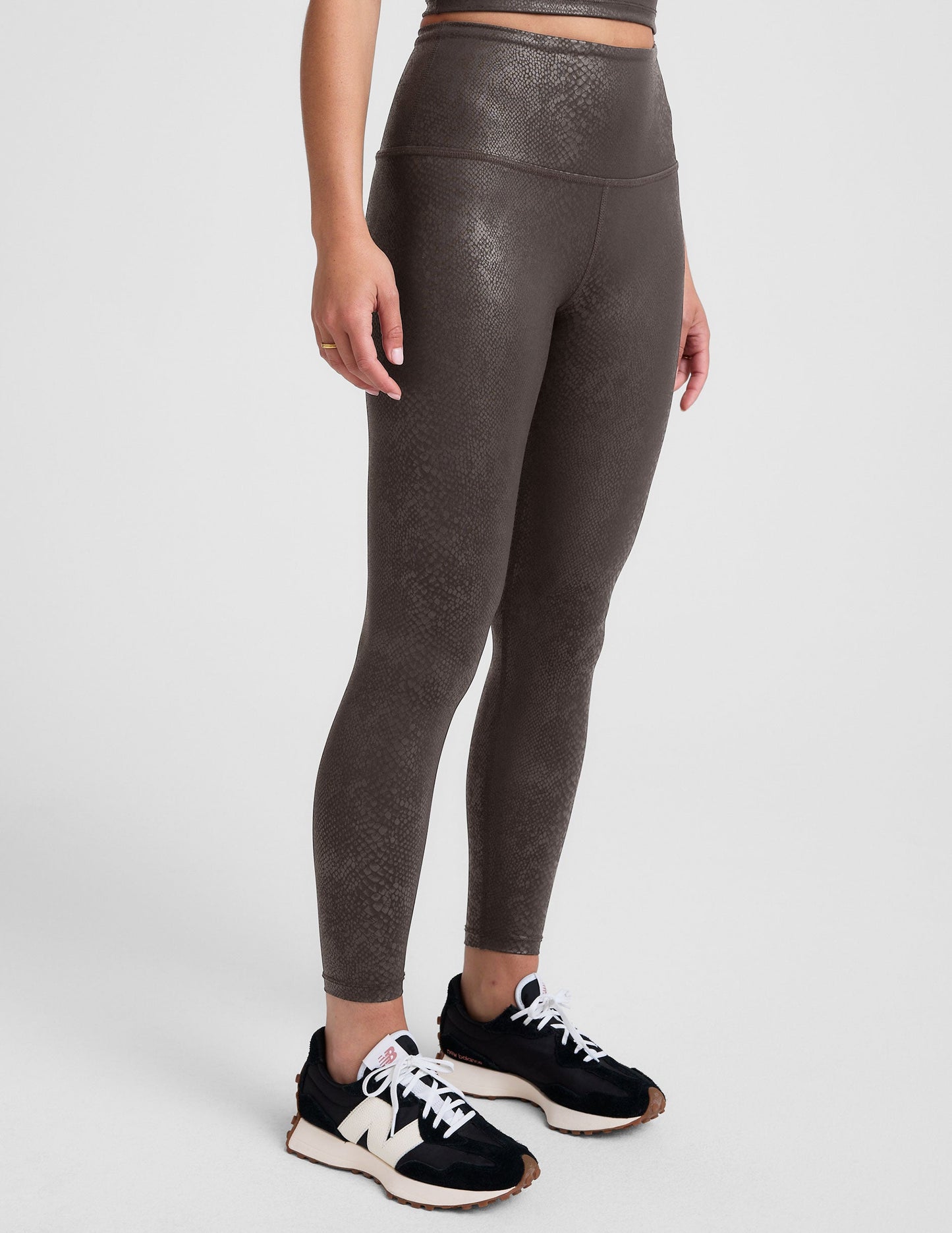 Beyond Yoga PowerShine High Waisted Midi Legging
