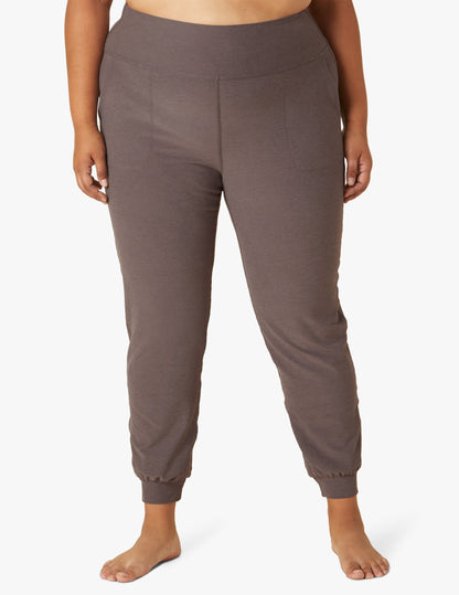 Beyond Yoga Spacedye Slim Fit Jogger Pants - Woodland Heather