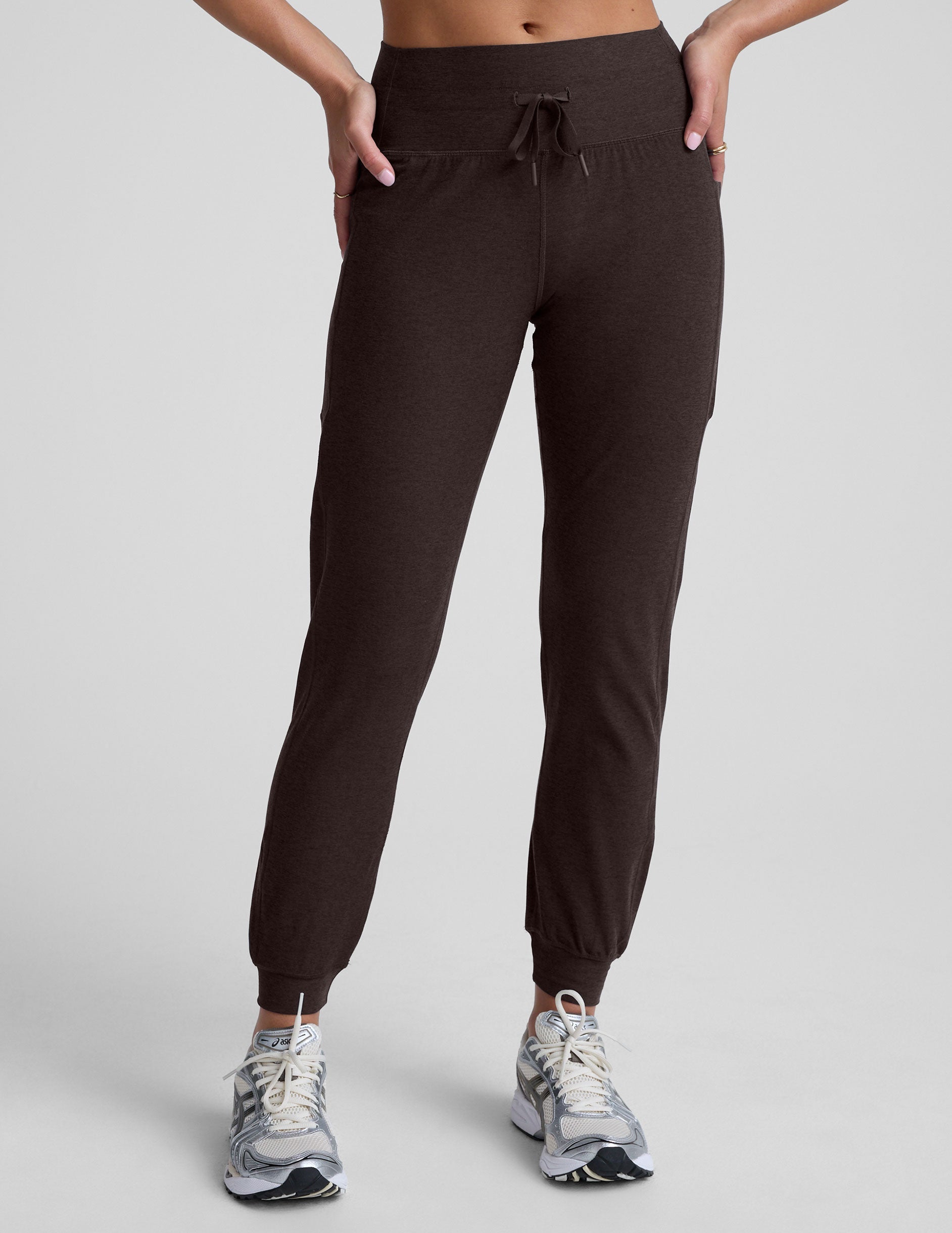 Beyond Yoga Women's High Waisted Pocket Spacedye Jogger - Dark Chocolate
– Beyond Yoga