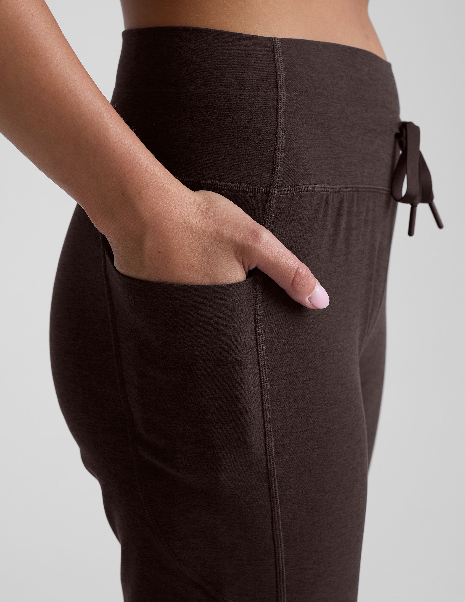 Beyond Yoga Women's High Waisted Pocket Spacedye Jogger - Dark Chocolate
– Beyond Yoga