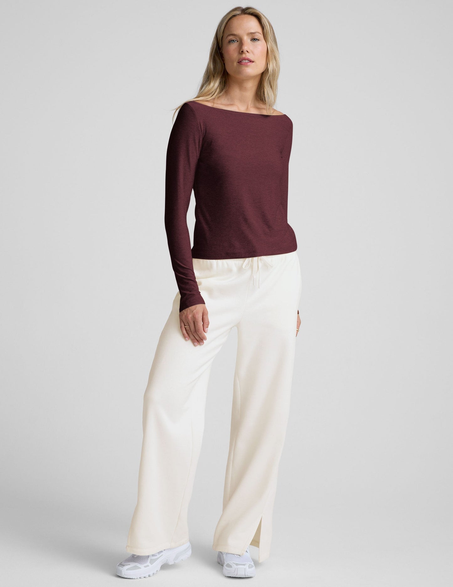 Beyond Yoga Featherweight Shoulder It Pullover