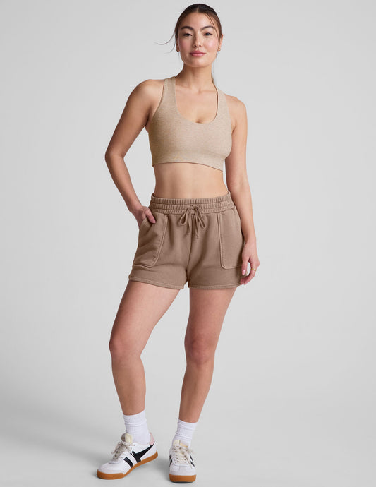 Beyond Yoga Relaxed Drawstring Cali Shorts - Washed Desert Sand