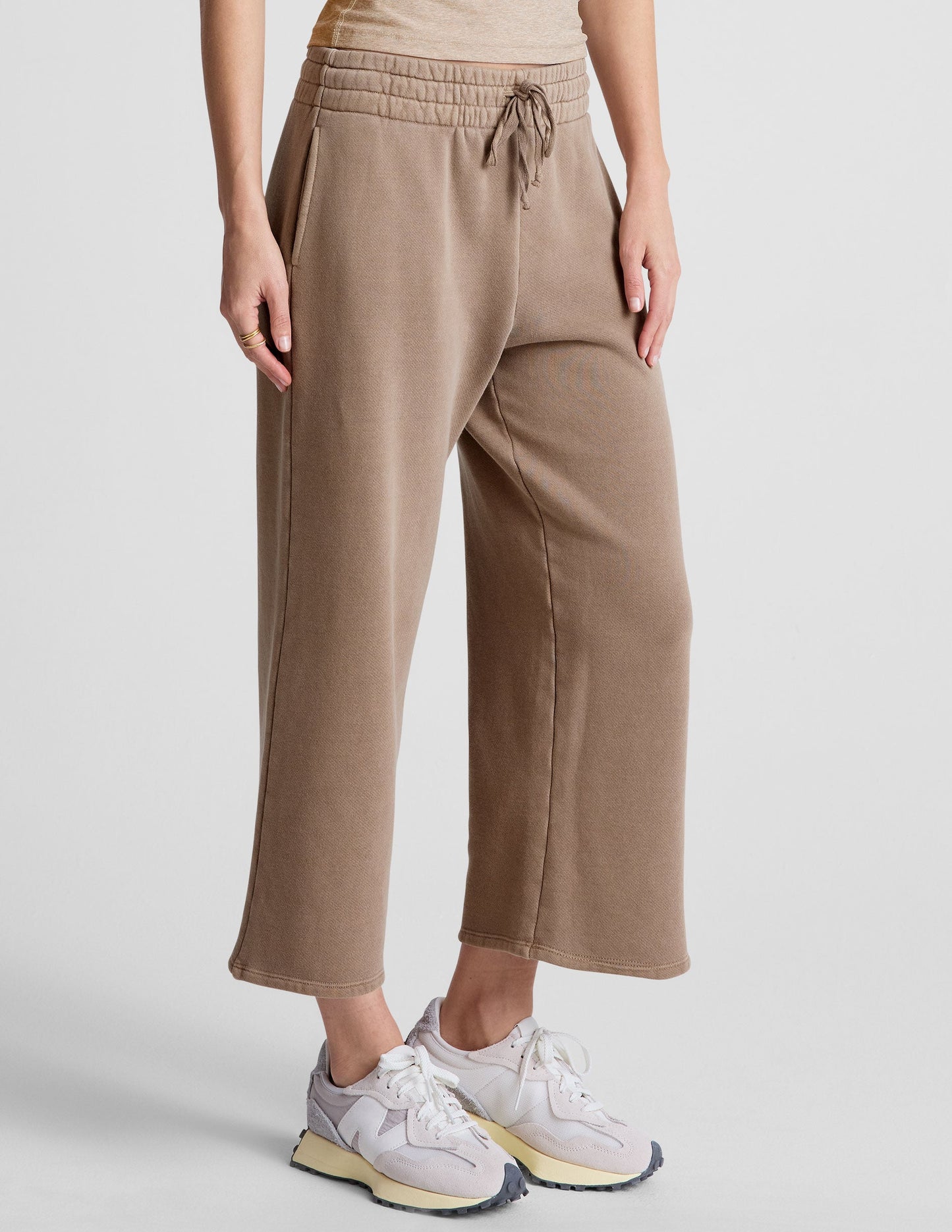Beyond Yoga Wide Leg Cropped Cali Pants - Washed Desert Sand