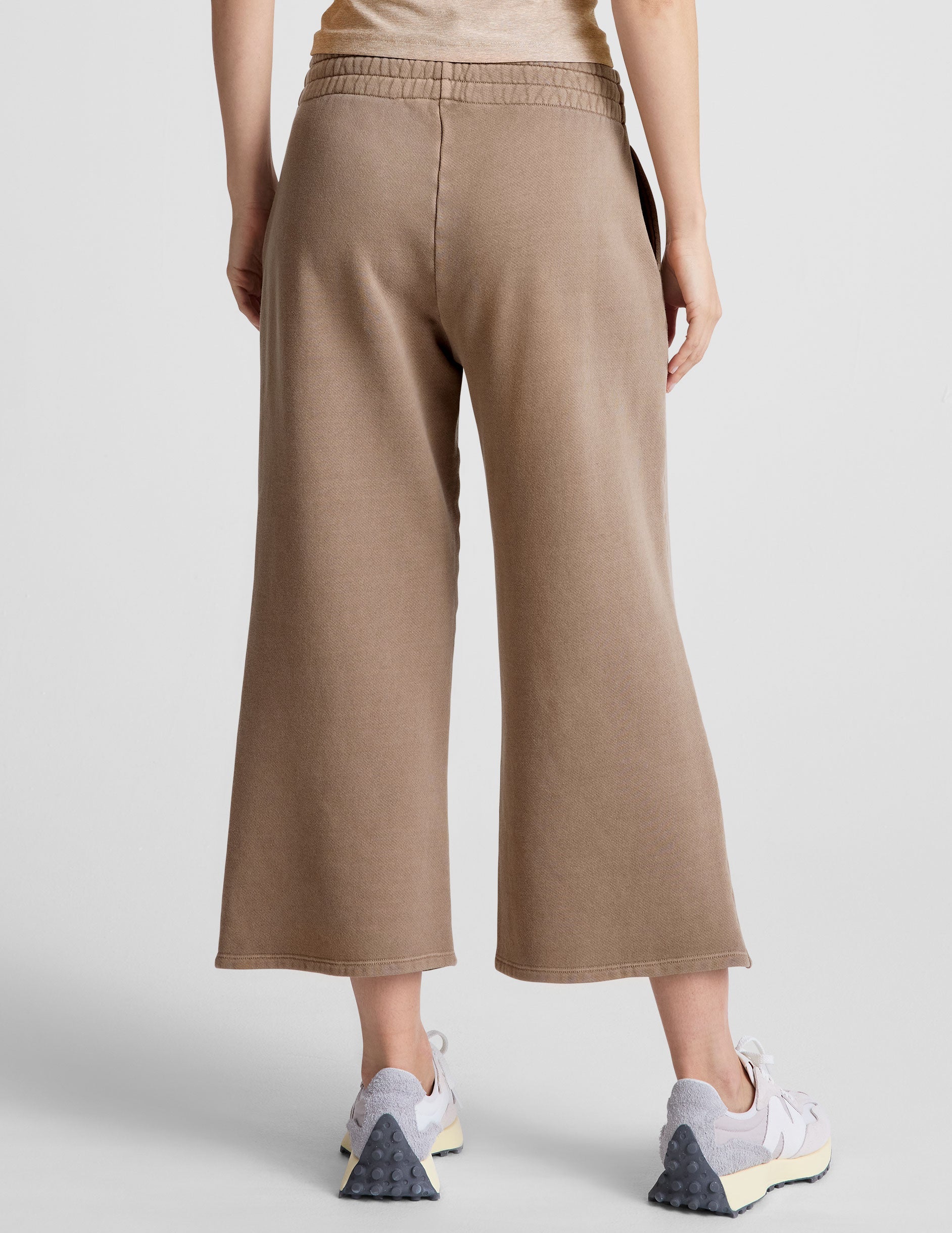Beyond Yoga Wide Leg Cropped Cali Pants - Washed Desert Sand