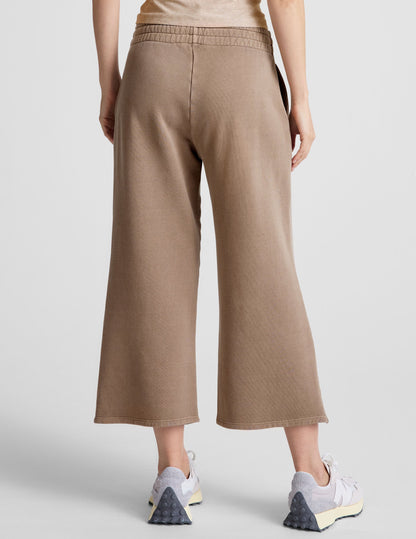 Beyond Yoga Wide Leg Cropped Cali Pants - Washed Desert Sand
