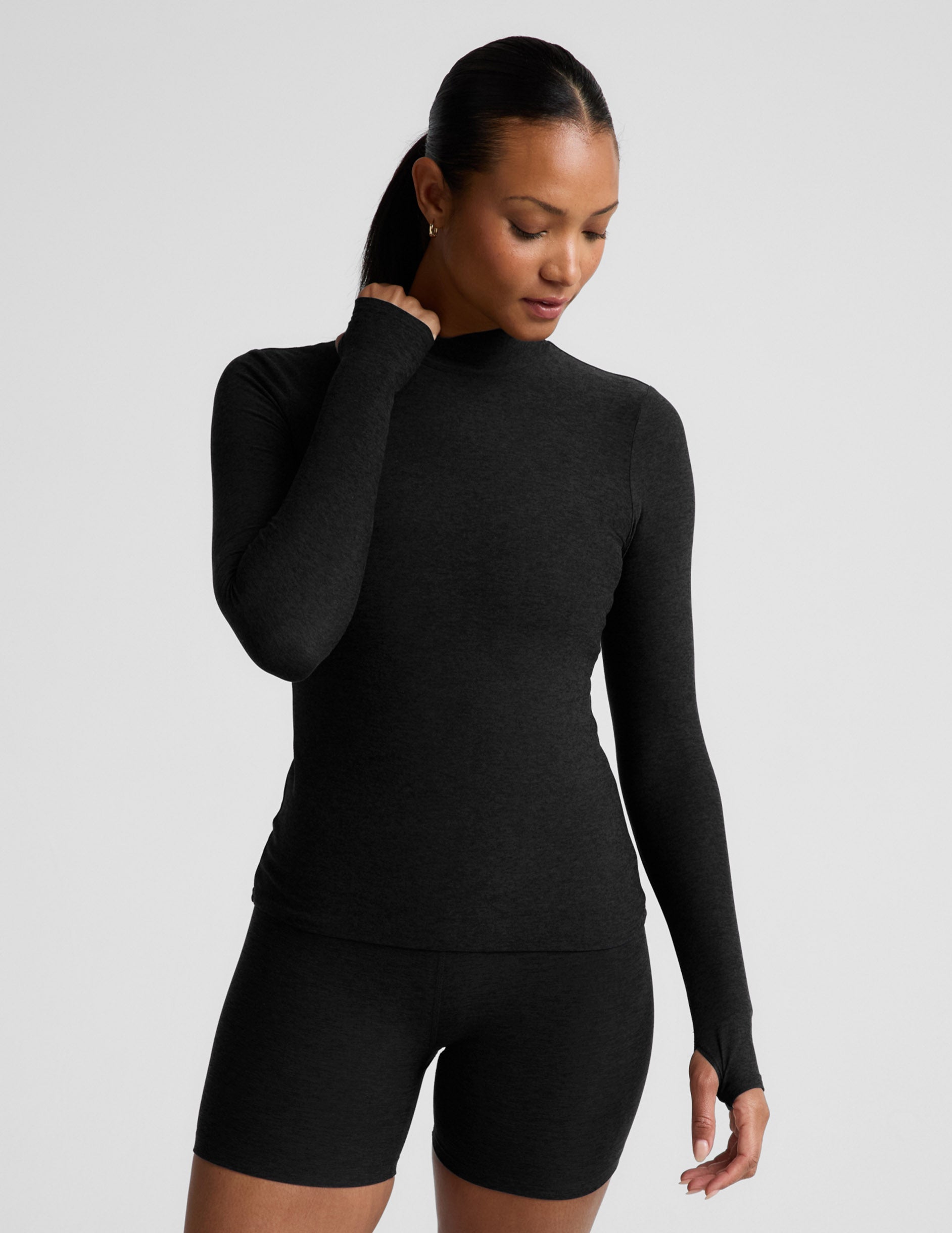 Beyond Yoga Featherweight Moving On Cropped Pullover