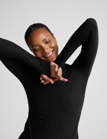 Beyond Yoga Featherweight Moving On Cropped Pullover
