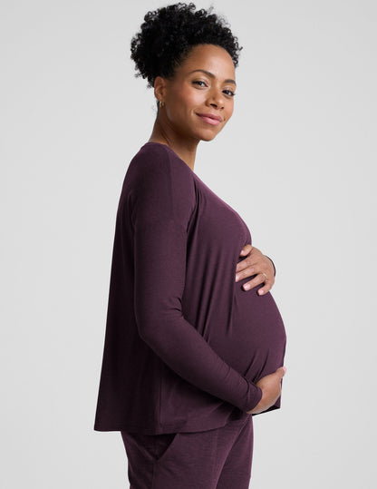 Beyond Yoga Featherweight Feels Like Home Long Sleeve Maternity Top