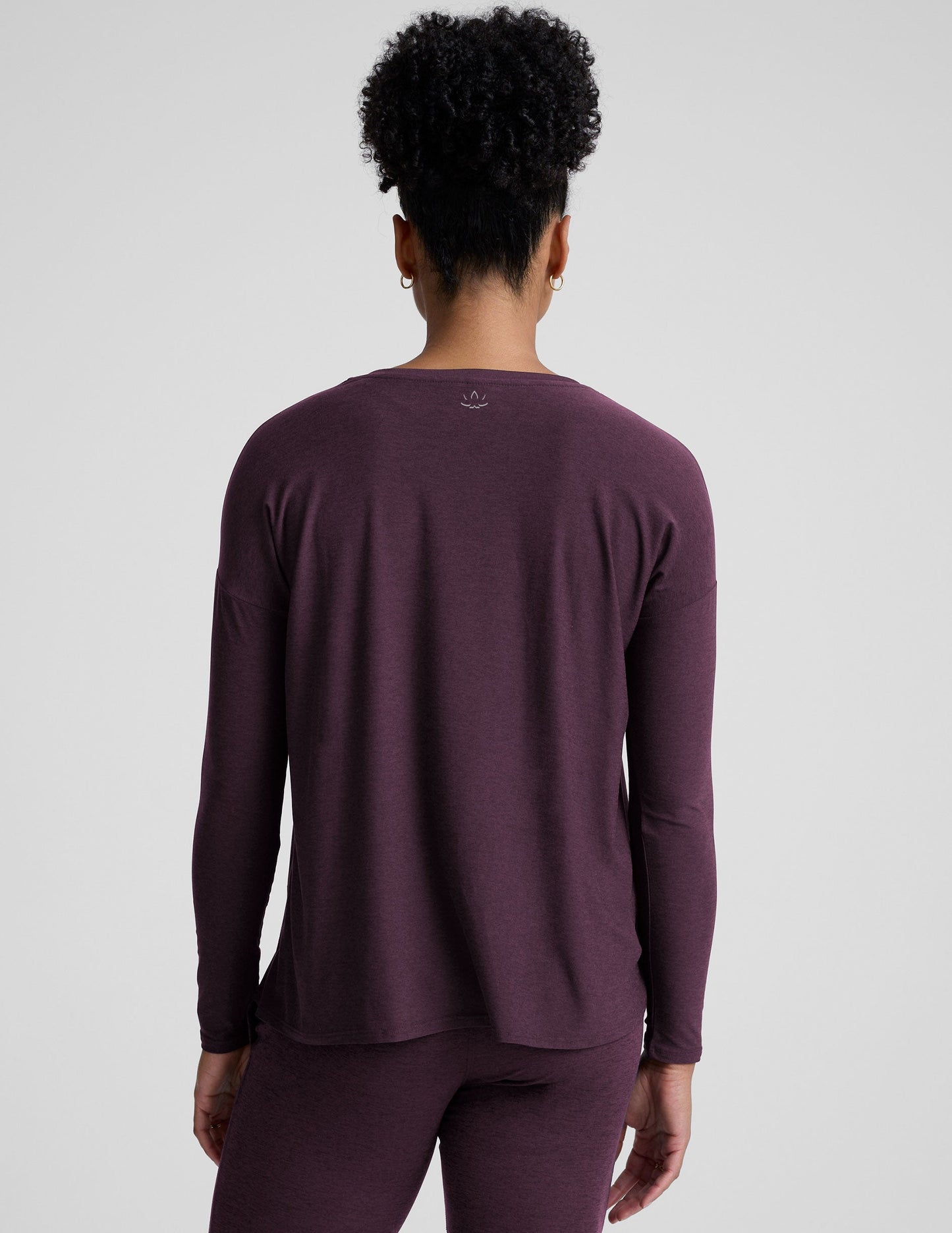 Beyond Yoga Featherweight Feels Like Home Long Sleeve Maternity Top
