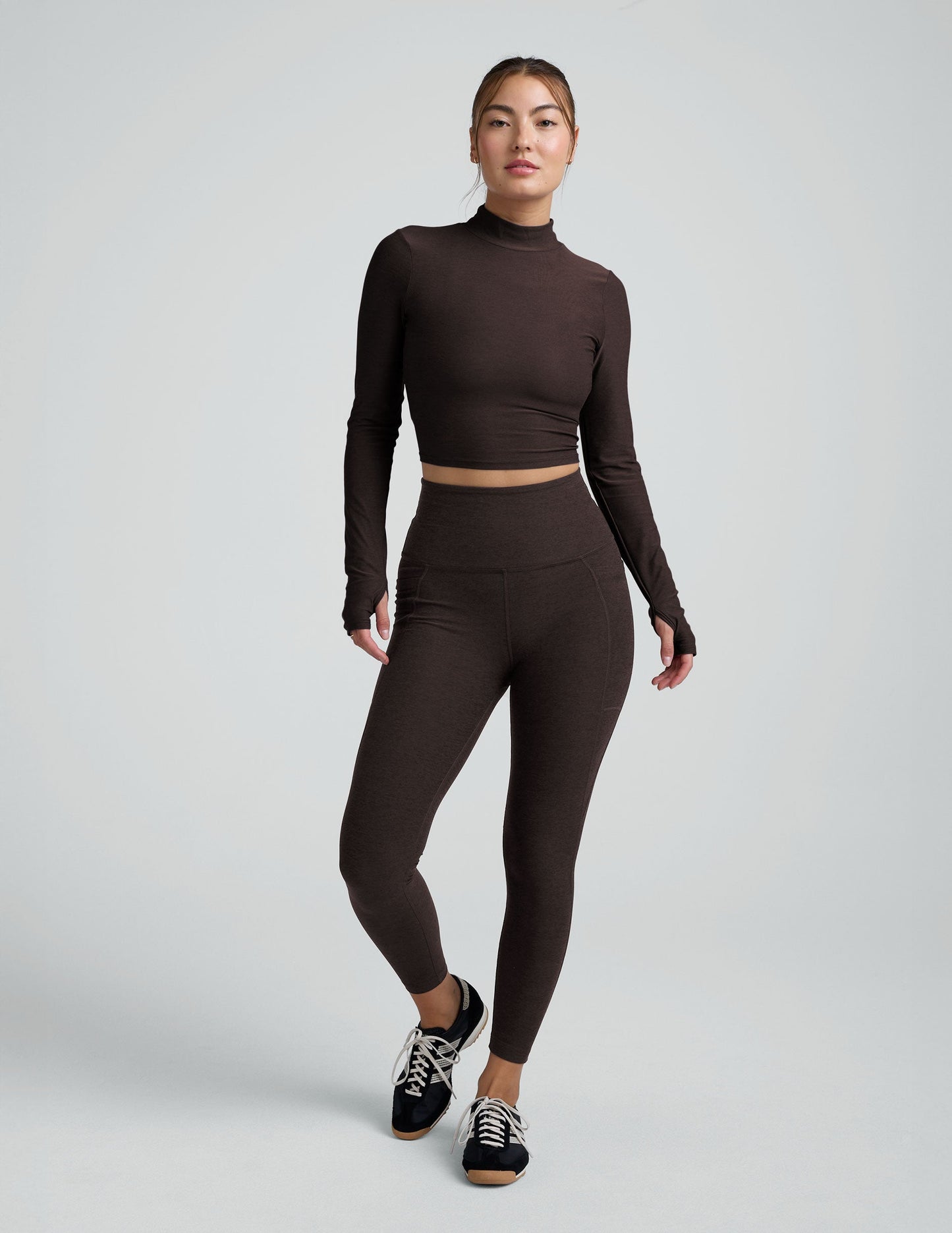 Beyond Yoga Featherweight Moving On Cropped Pullover