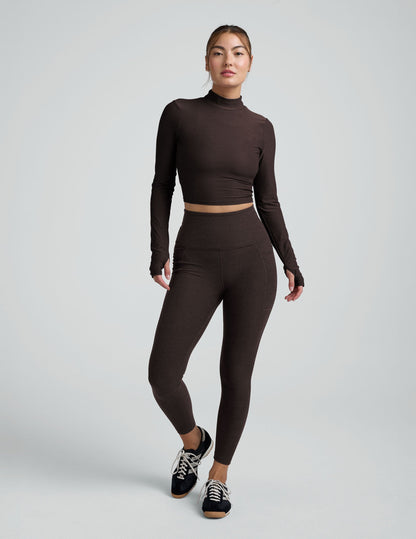Beyond Yoga Featherweight Moving On Cropped Pullover