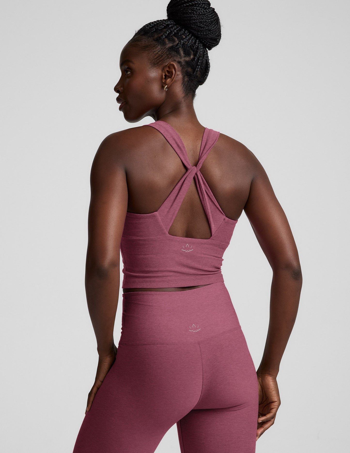 Beyond Yoga Spacedye Twist Through Cropped Tank