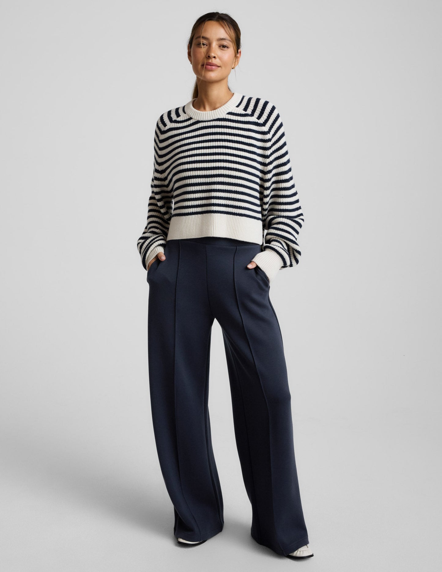Beyond Yoga Ready For Anywhere Hi Lo Sweater