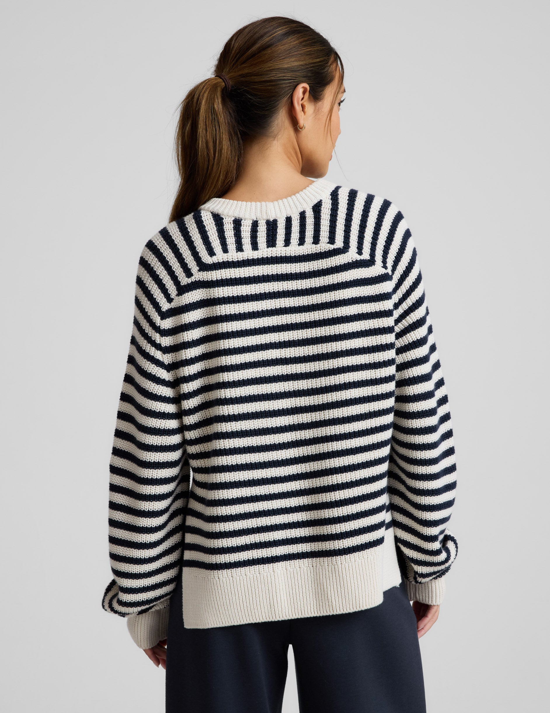 Beyond Yoga Ready For Anywhere Hi Lo Sweater